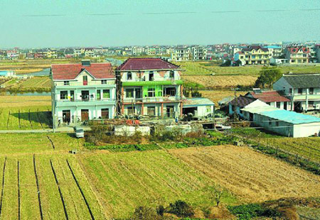 今年以來各地加速出臺農(nóng)村宅基地管理相關(guān)政策文件——管好用好農(nóng)村這塊“寶地”