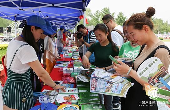 國家旅游局：抓旅游安全不能“說在嘴上、寫在紙上、貼在墻上”