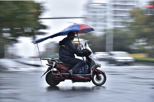 外賣小哥為何瘋狂搶時(shí)間？送餐超時(shí)半小時(shí)這單白干