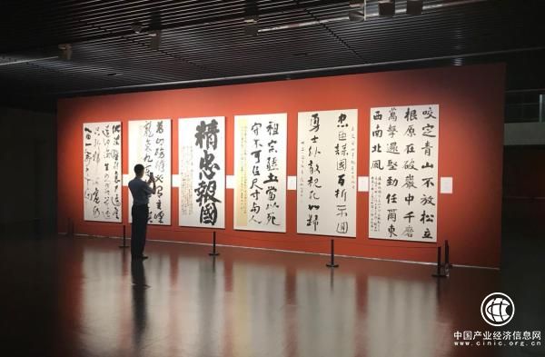 “軍之魂”書法展上海舉行，烙印“上馬擊胡，下馬草檄”風(fēng)范