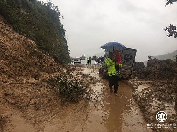 暴雨致40縣區(qū)受災(zāi)，陜西緊急啟動(dòng)自然災(zāi)害救助應(yīng)急四級(jí)響應(yīng)