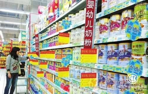 近千配方獲批注冊 奶粉市場打響品質(zhì)保衛(wèi)戰(zhàn)