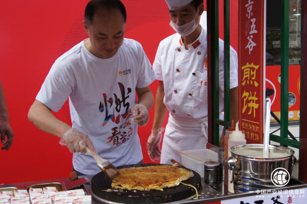 卞農(nóng)：蘇寧小店今年將超5000家，1年完成3年目標