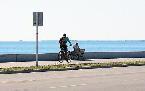 單身旅游市場興起：一個人旅行 多花60%的錢也愿意