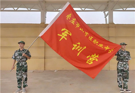 熱血軍訓(xùn)，無悔青春