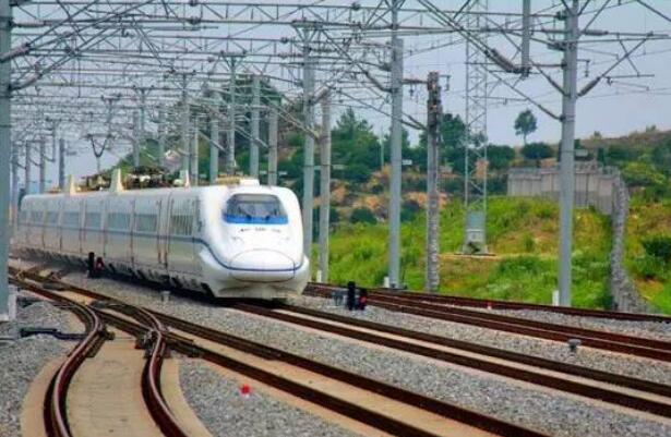 全國鐵路1月10日起實行新的列車運行圖