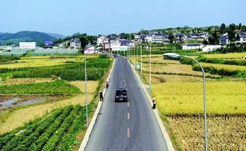 打通農(nóng)村流通基礎(chǔ)設(shè)施建設(shè)“最后一公里”