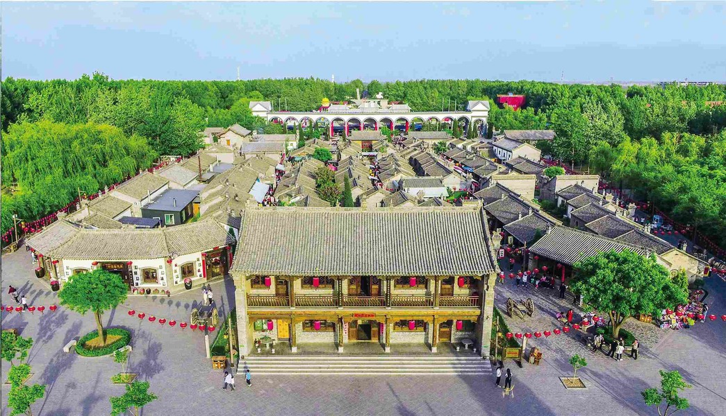 鹽堿地上建起一座“文旅村”