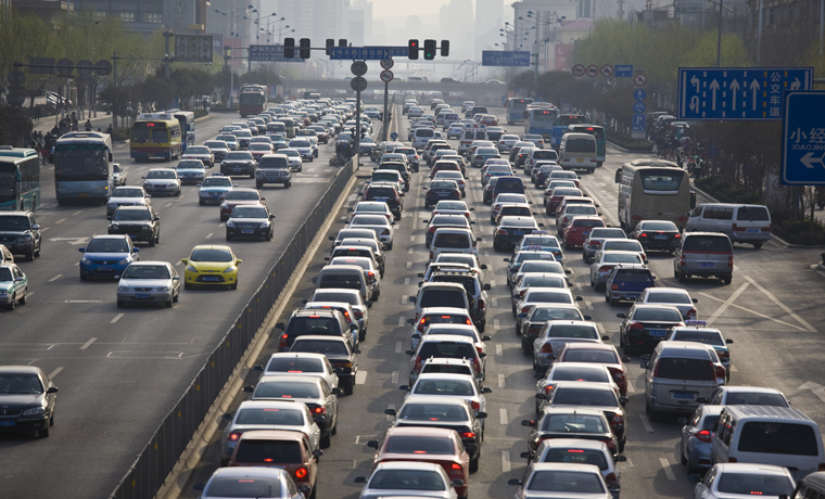 單日超8300輛次！港珠澳大橋通關(guān)車流量再次刷新紀(jì)錄