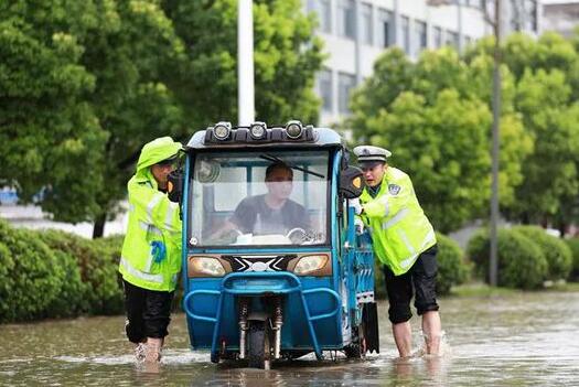 強(qiáng)降雨致5市19縣（市、區(qū)）受災(zāi) 安徽迅速開(kāi)展防汛救災(zāi)救助