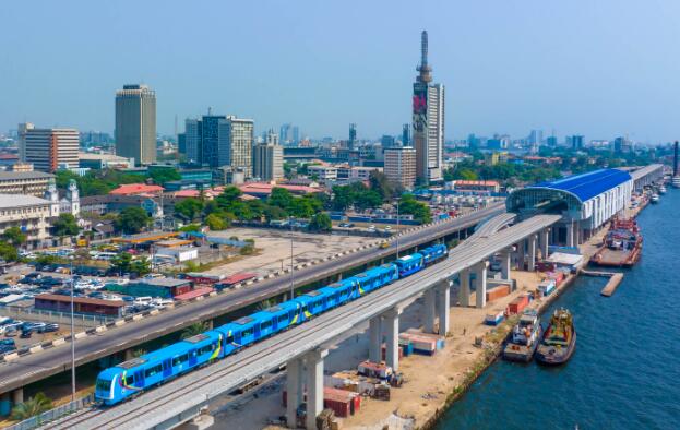 西非首條電氣化輕軌正式通車 中國土木承建