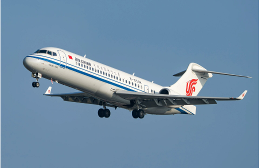 國產(chǎn)支線客機ARJ21新增商業(yè)名稱“C909”