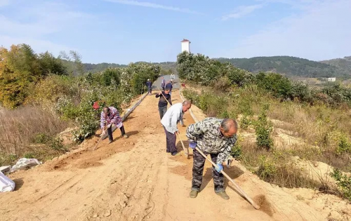 湖北黃岡麻城煙草局鄉(xiāng)村振興：路盡頭的答案